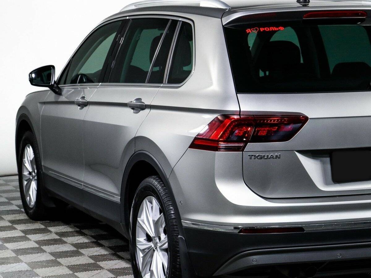 Купить Volkswagen Tiguan с пробегом. Фото: #18