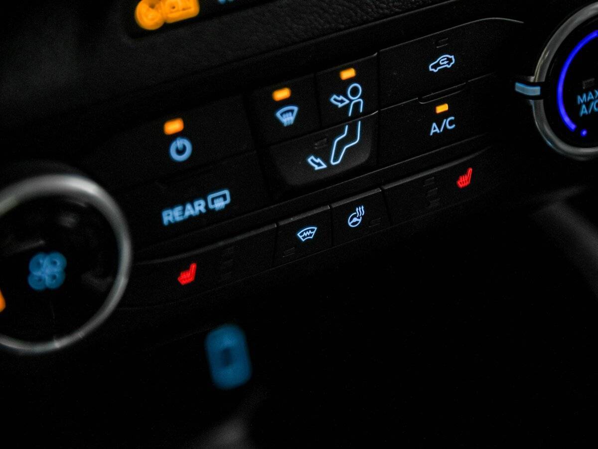 Купить Ford Focus с пробегом. Фото: #12