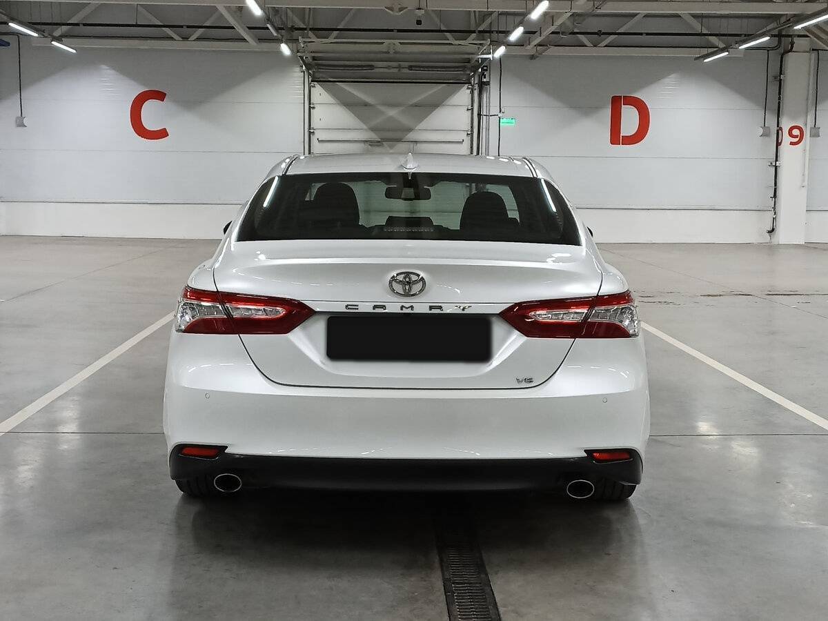 Купить Toyota Camry с пробегом. Фото: #5