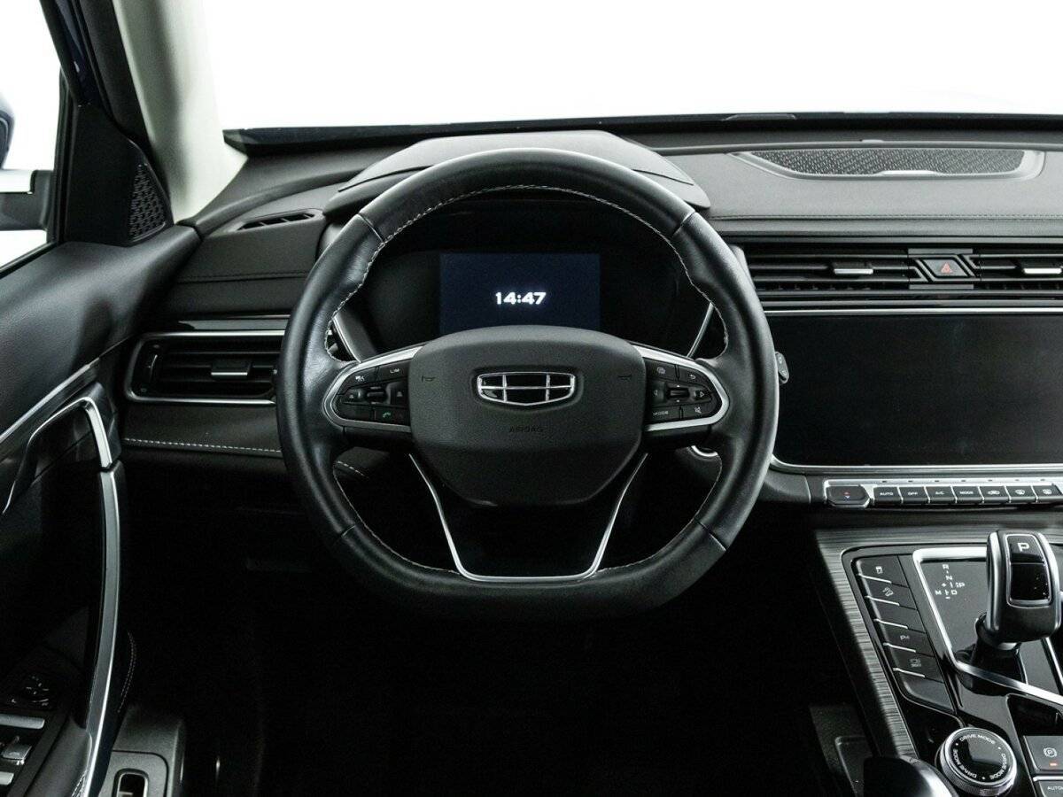 Купить Geely Atlas Pro с пробегом. Фото: #23