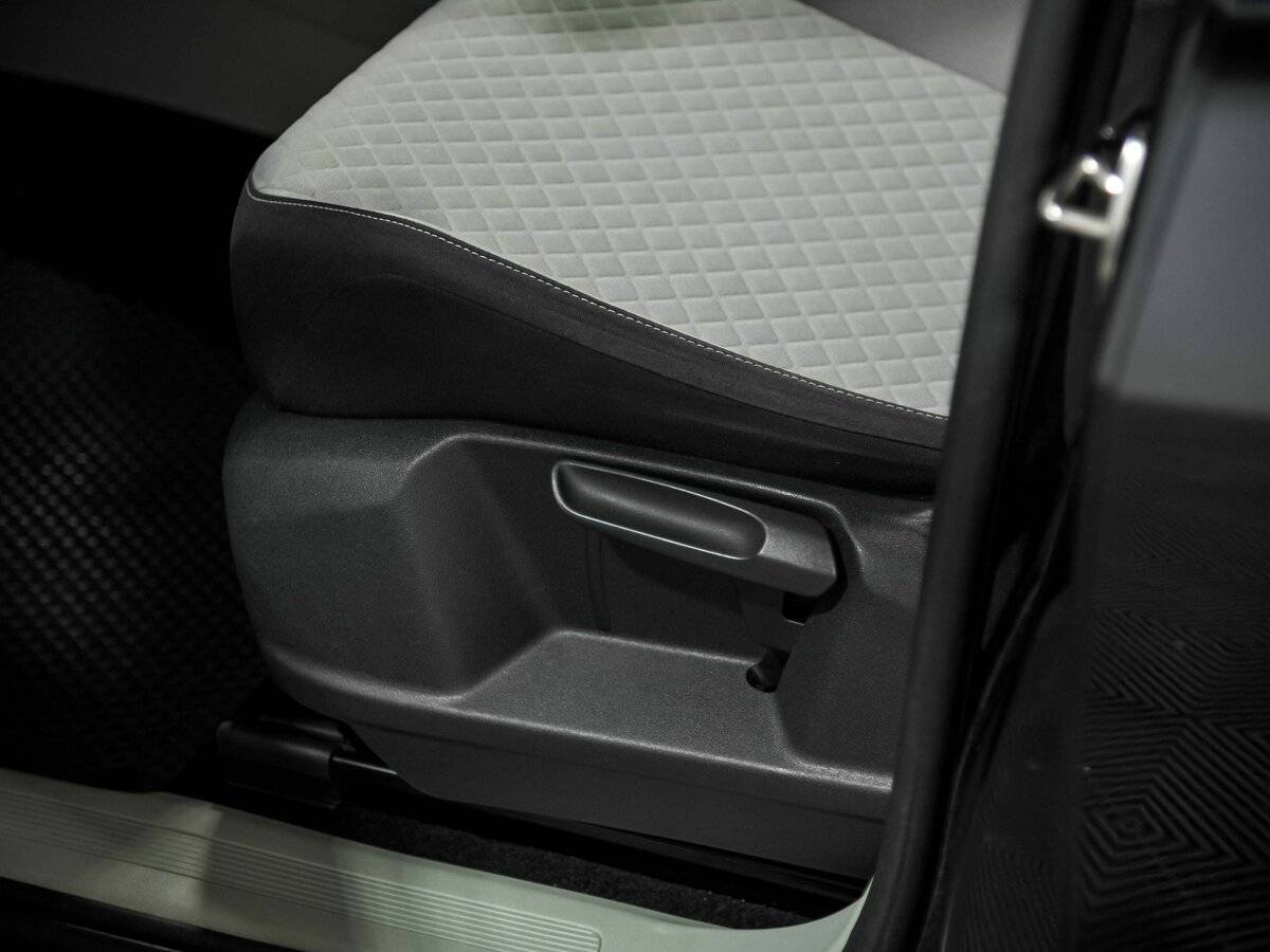 Купить Volkswagen Tiguan с пробегом. Фото: #13