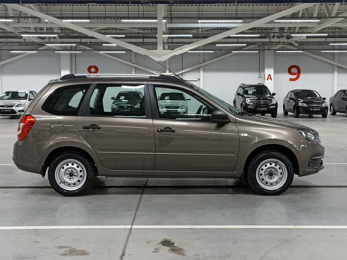 Купить Lada (ВАЗ) Granta с пробегом. Фото: #3