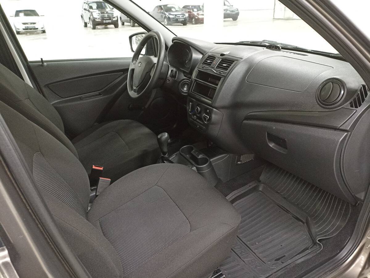 Купить Lada (ВАЗ) Granta с пробегом. Фото: #10