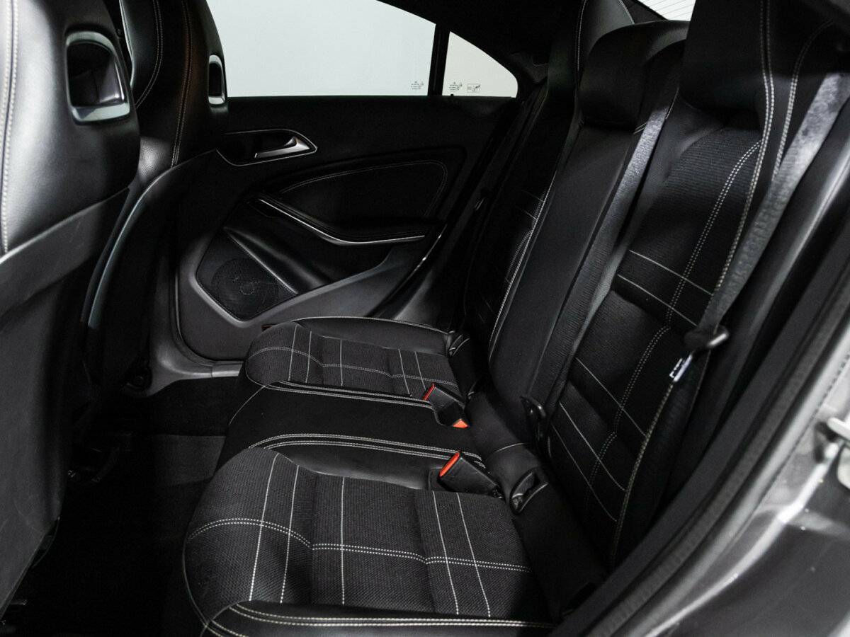 Купить Mercedes-Benz CLA с пробегом. Фото: #9