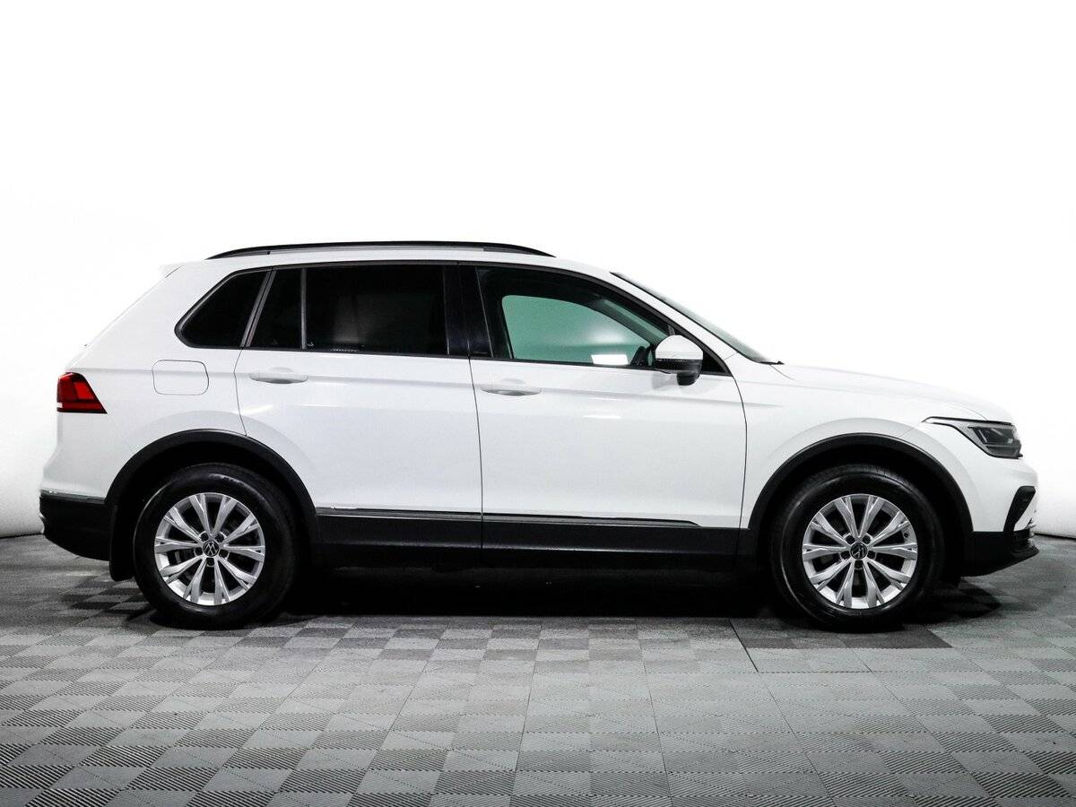 Купить Volkswagen Tiguan с пробегом. Фото: #3