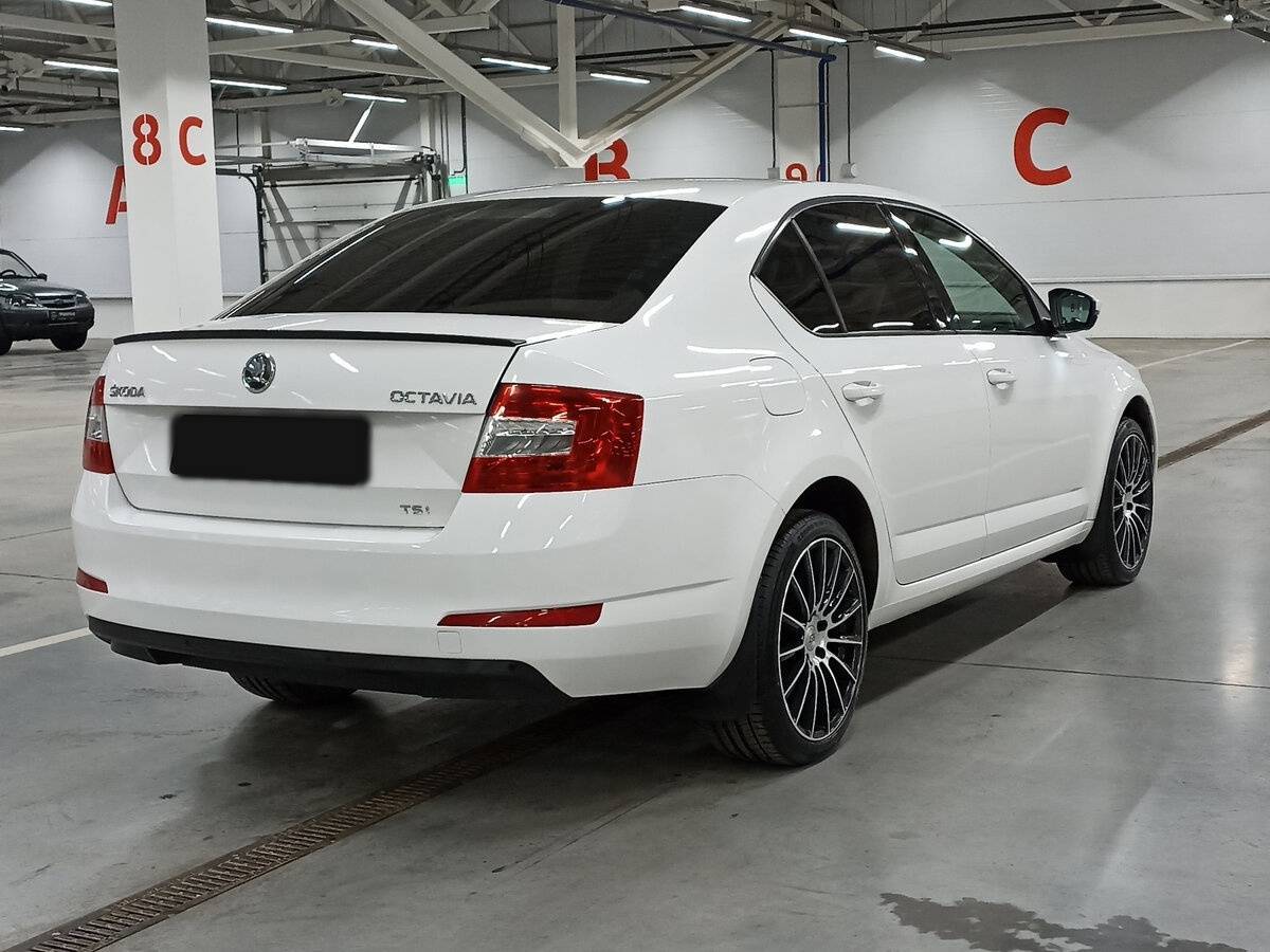 Купить Skoda Octavia с пробегом. Фото: #4