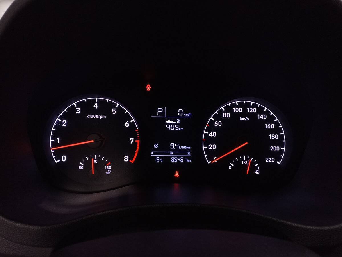 Купить Hyundai Solaris с пробегом. Фото: #12