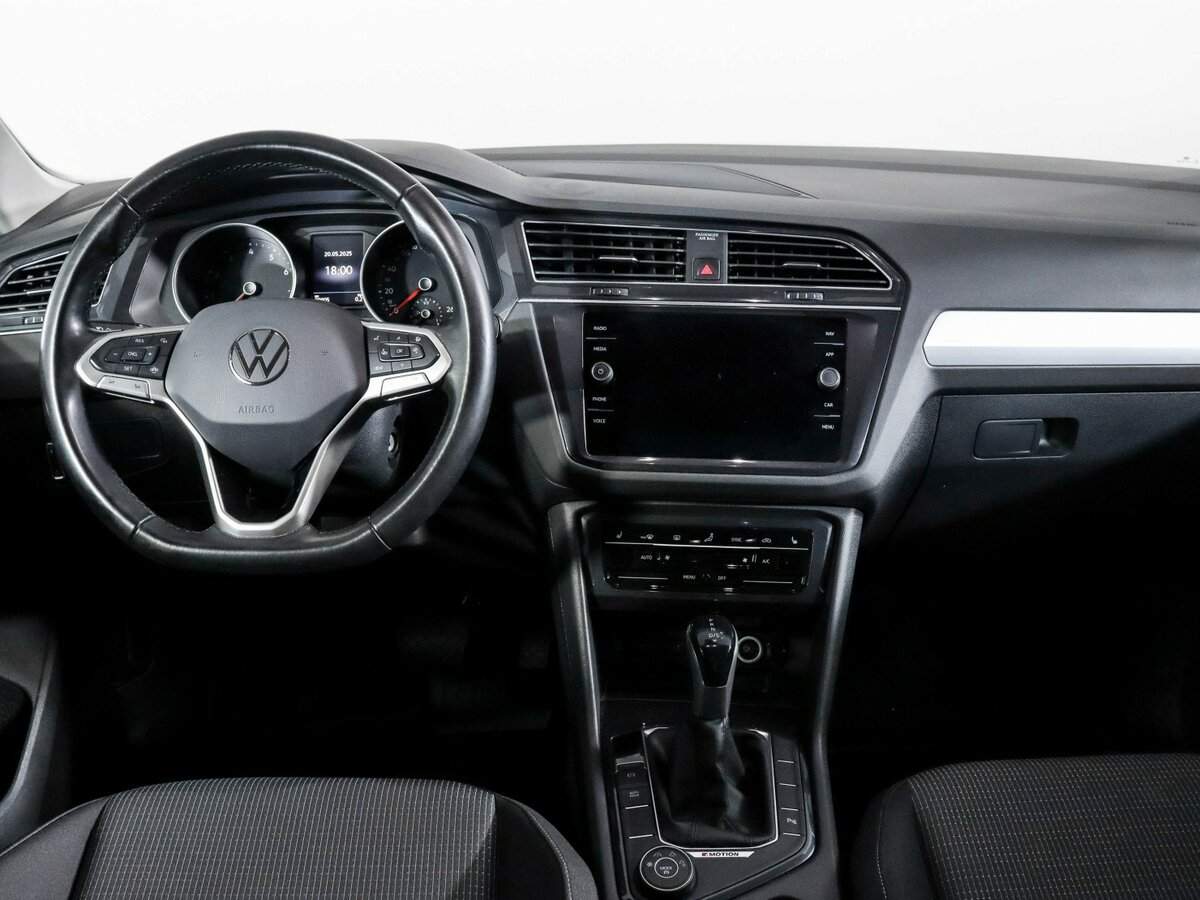 Купить Volkswagen Tiguan с пробегом. Фото: #7