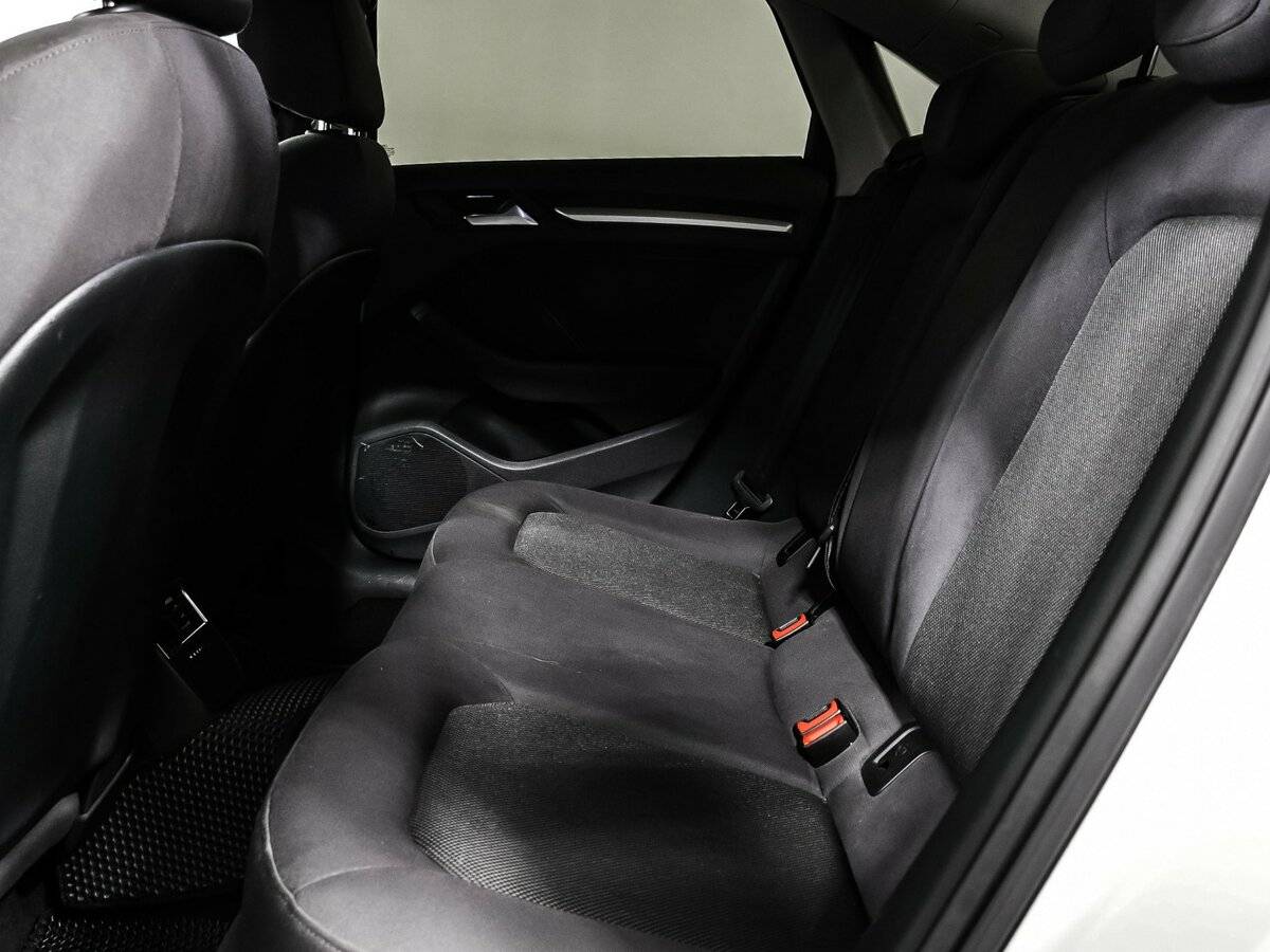 Купить Audi A3 с пробегом. Фото: #12