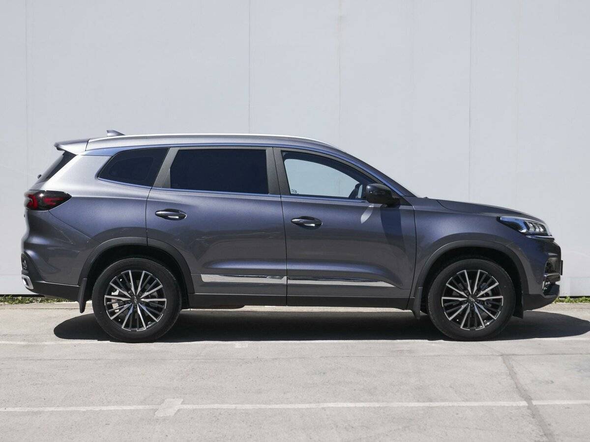 Купить Chery Tiggo 8 с пробегом. Фото: #4