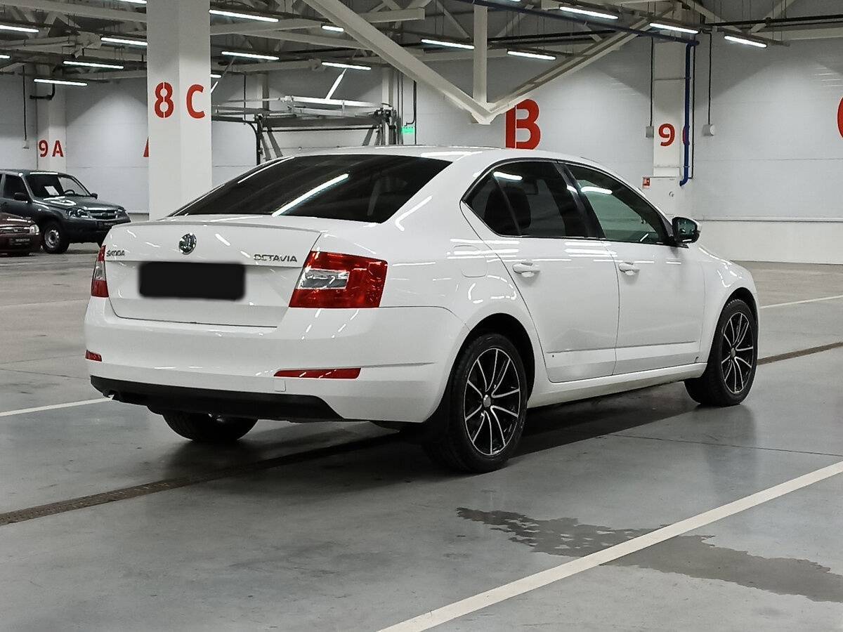Купить Skoda Octavia с пробегом. Фото: #4