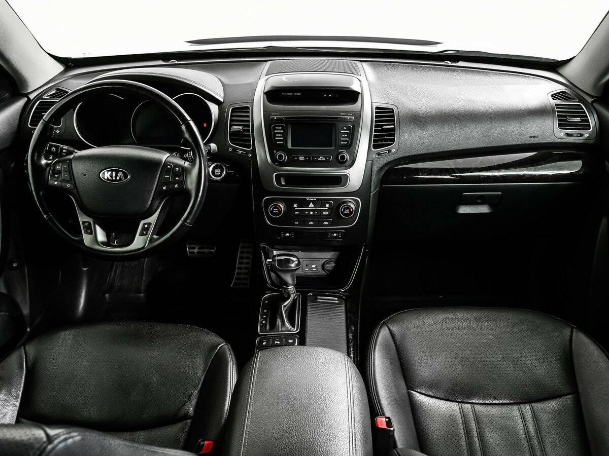 Купить Kia Sorento с пробегом. Фото: #10
