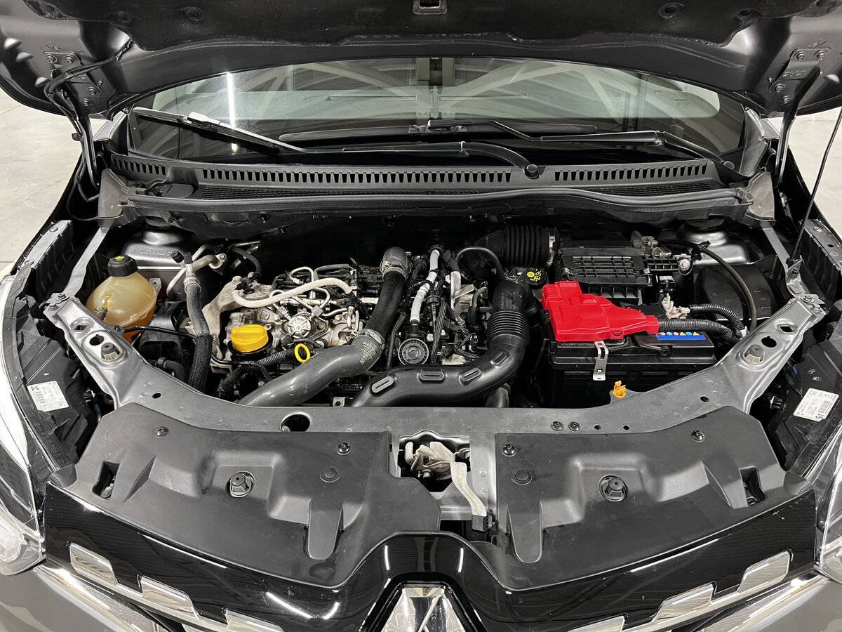 Купить Renault Kaptur с пробегом. Фото: #8