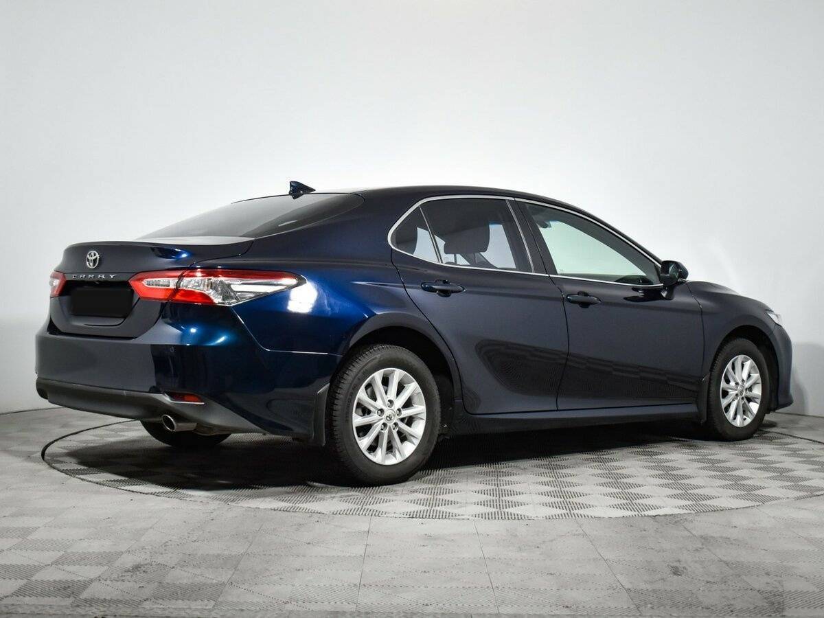 Купить Toyota Camry с пробегом. Фото: #3