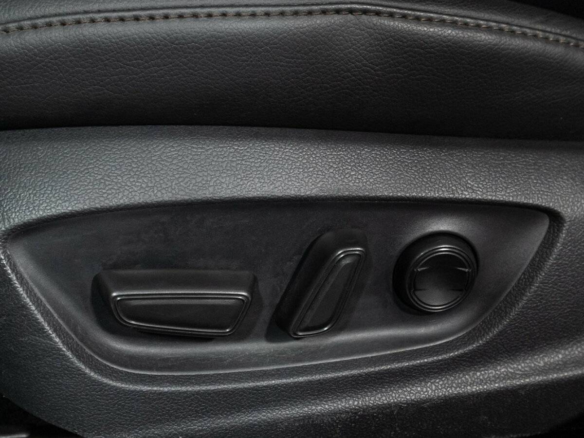 Купить Toyota Camry с пробегом. Фото: #15