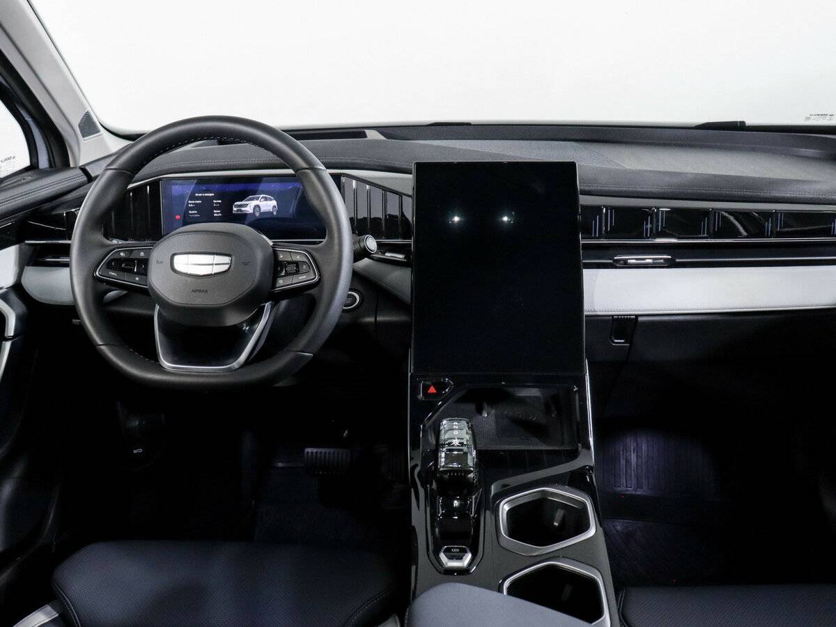 Купить Geely Atlas с пробегом. Фото: #11