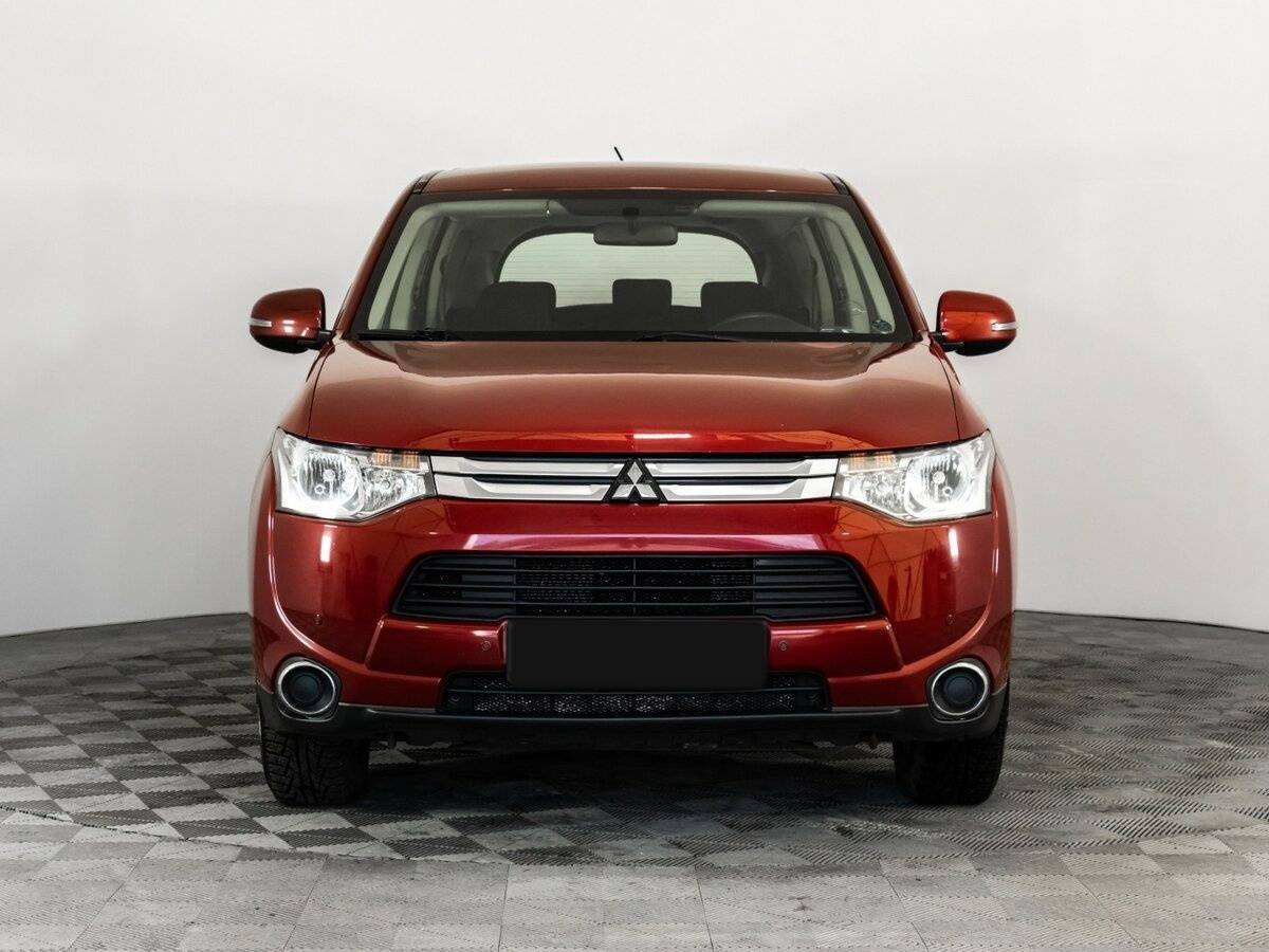 Купить Mitsubishi Outlander с пробегом. Фото: #1