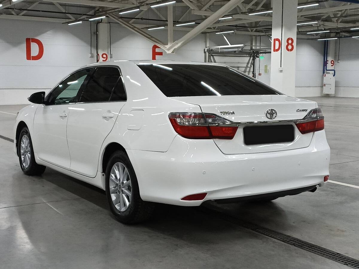 Купить Toyota Camry с пробегом. Фото: #6