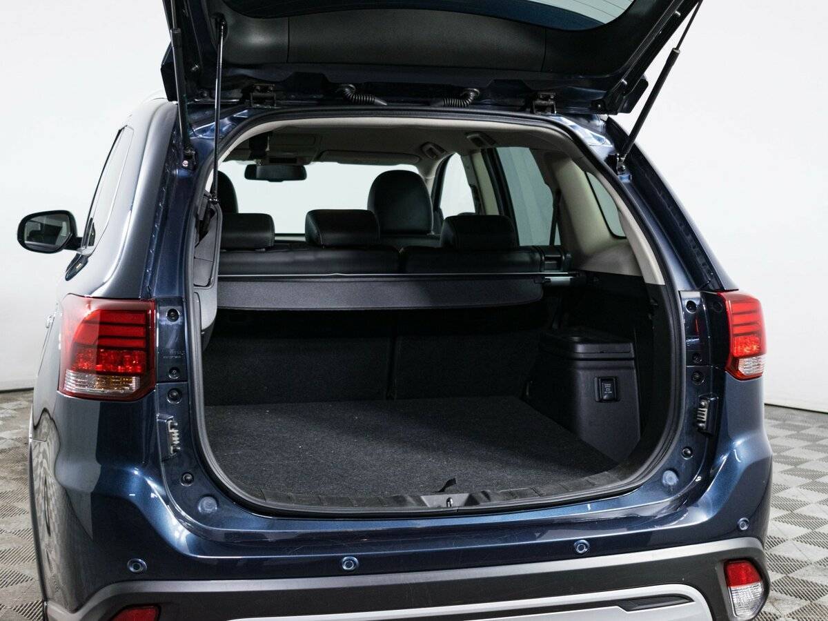 Купить Mitsubishi Outlander с пробегом. Фото: #8