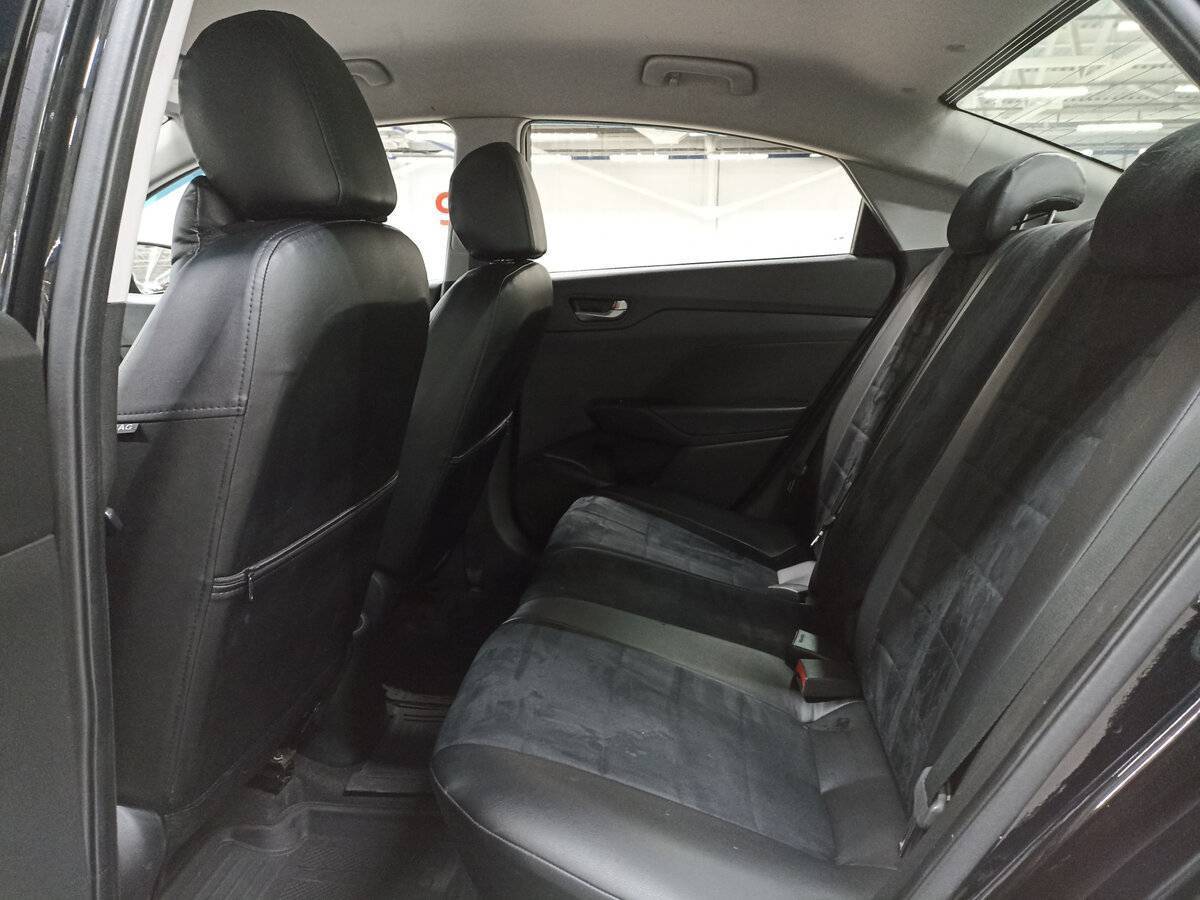 Купить Hyundai Solaris с пробегом. Фото: #11