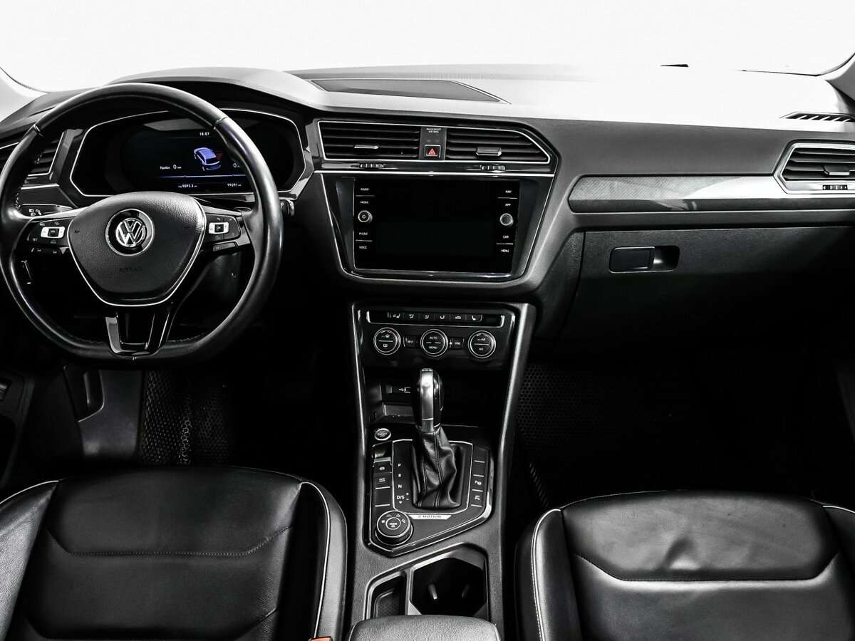 Купить Volkswagen Tiguan с пробегом. Фото: #10