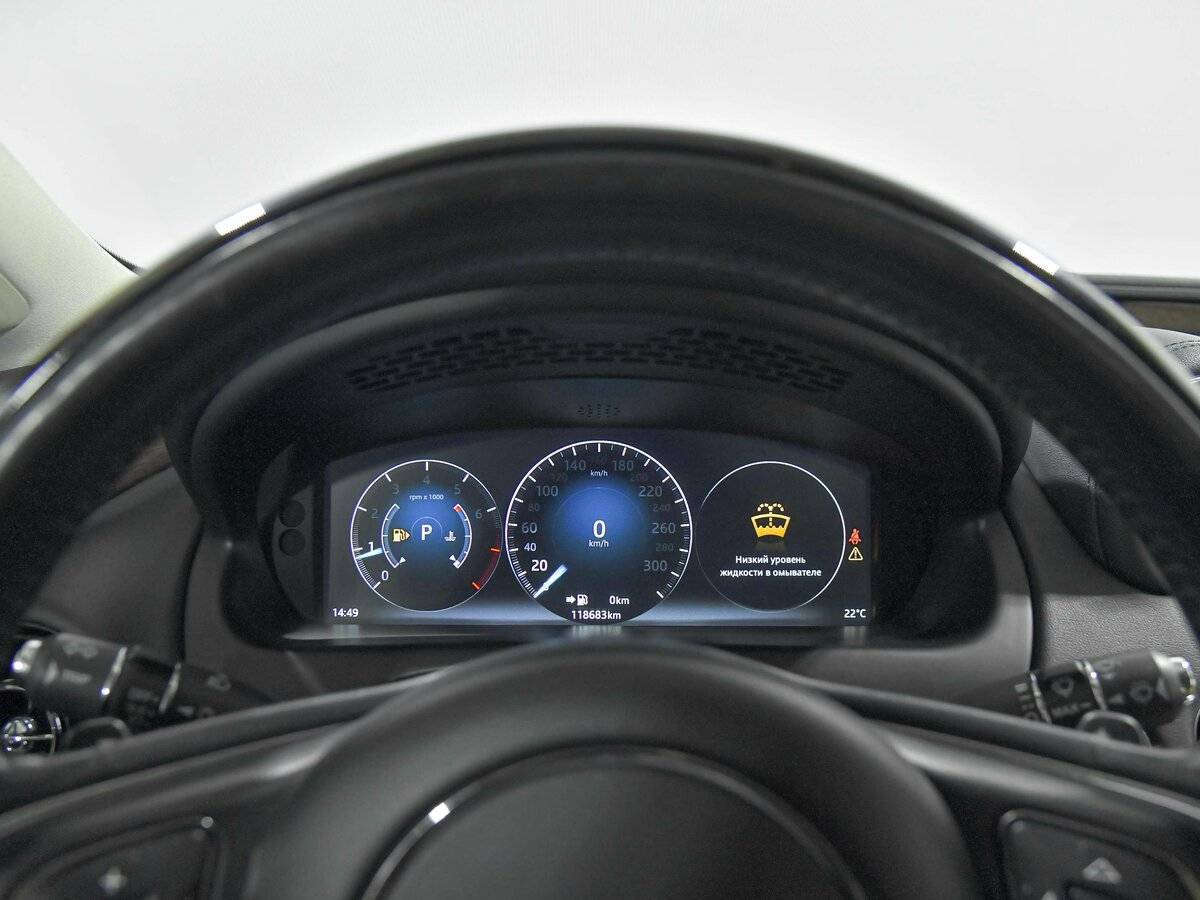 Купить Jaguar XJ с пробегом. Фото: #6