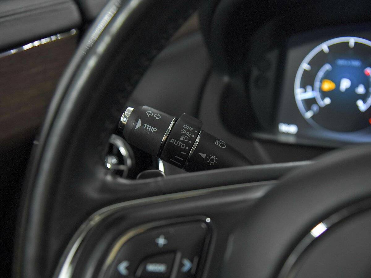 Купить Jaguar XJ с пробегом. Фото: #8