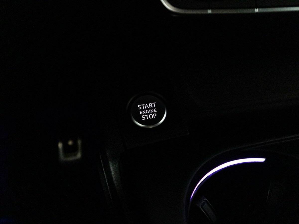 Купить Audi A4 с пробегом. Фото: #18