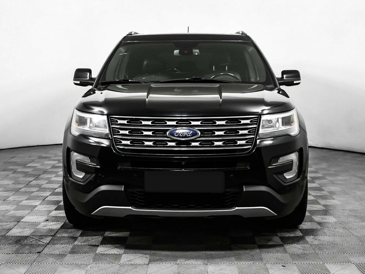 Купить Ford Explorer с пробегом. Фото: #1