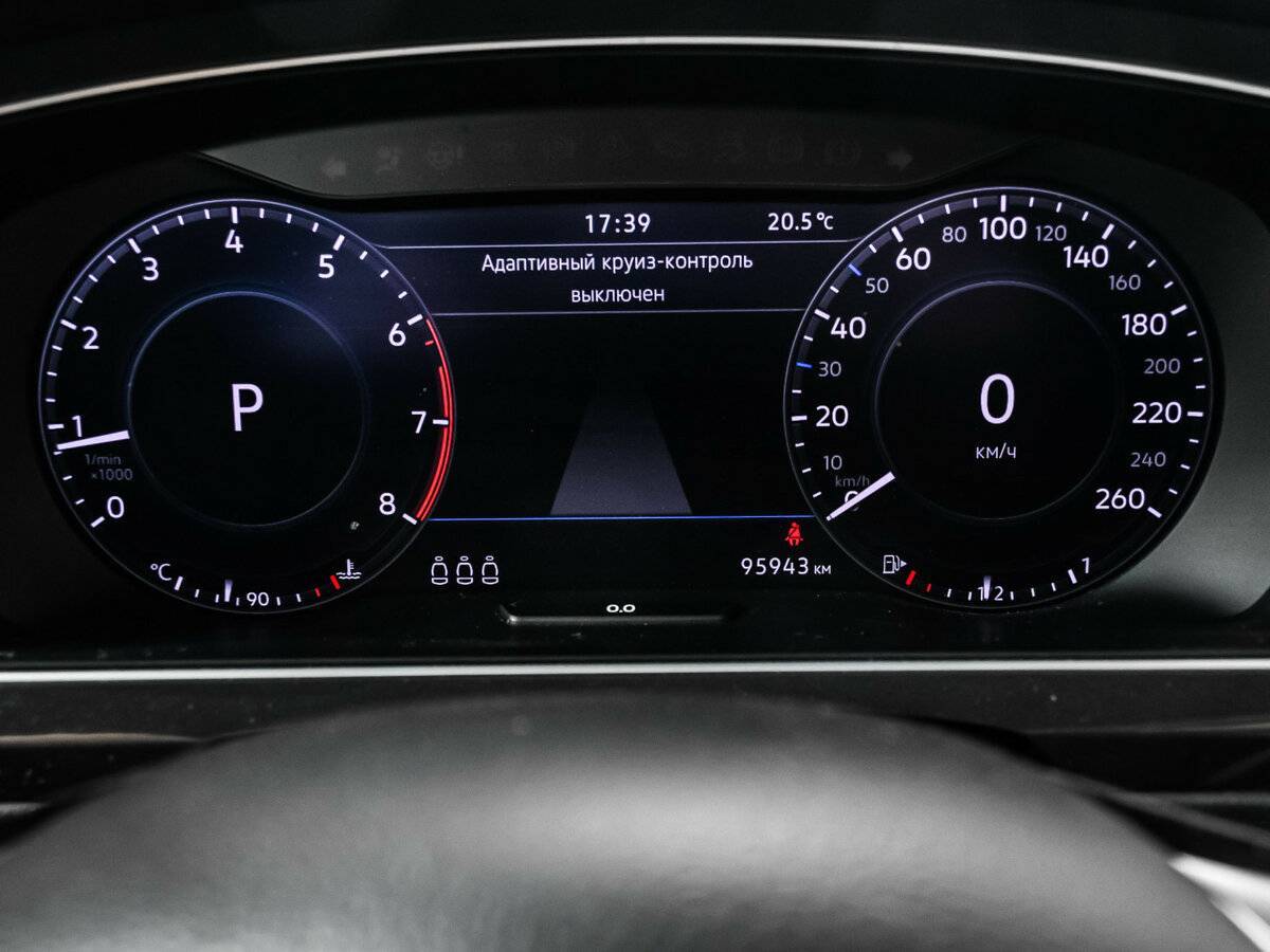 Купить Volkswagen Tiguan с пробегом. Фото: #9