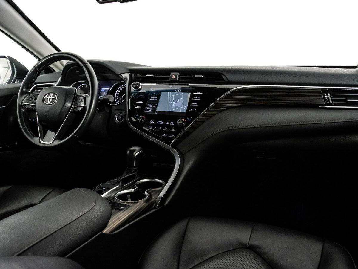 Купить Toyota Camry с пробегом. Фото: #9