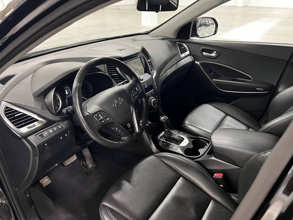 Купить Hyundai Santa Fe с пробегом. Фото: #15