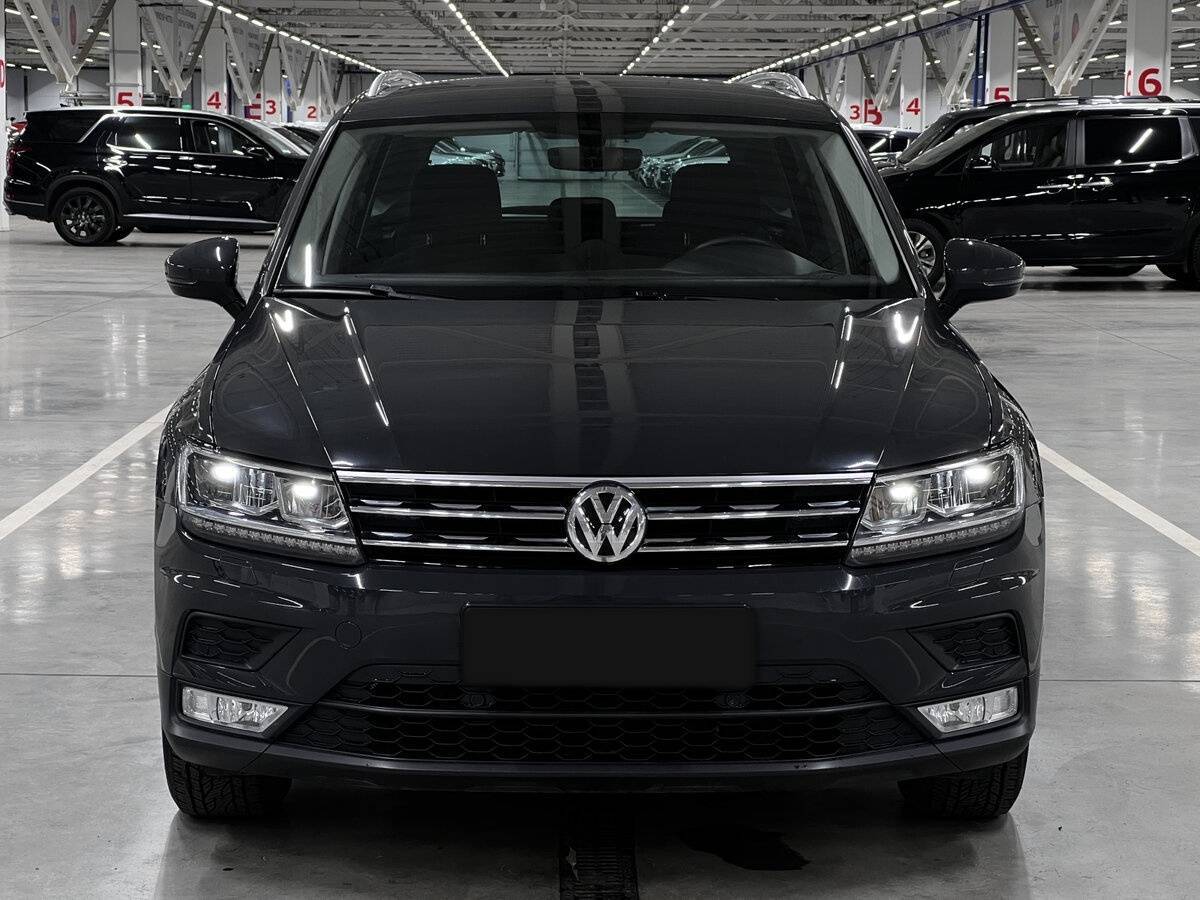 Купить Volkswagen Tiguan с пробегом. Фото: #1