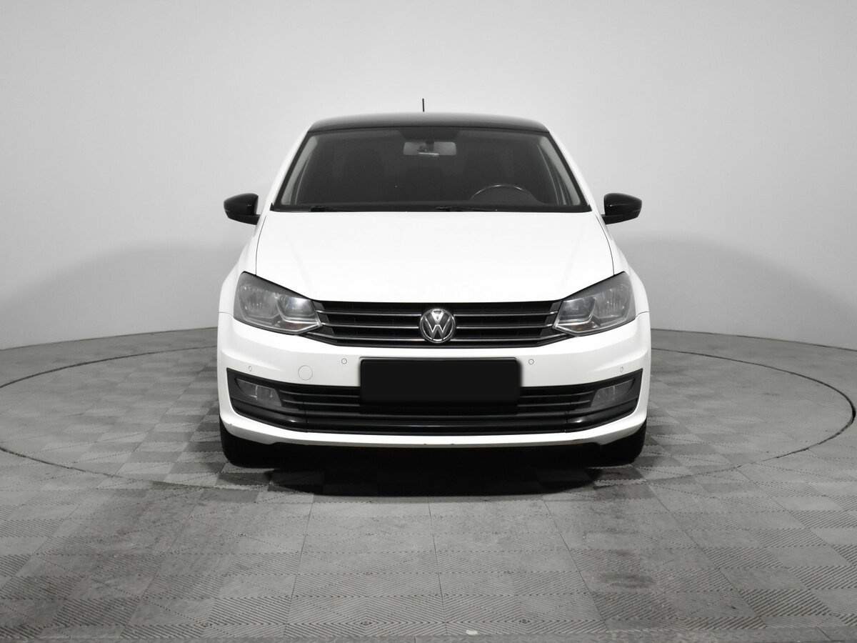 Купить Volkswagen Polo с пробегом. Фото: #1