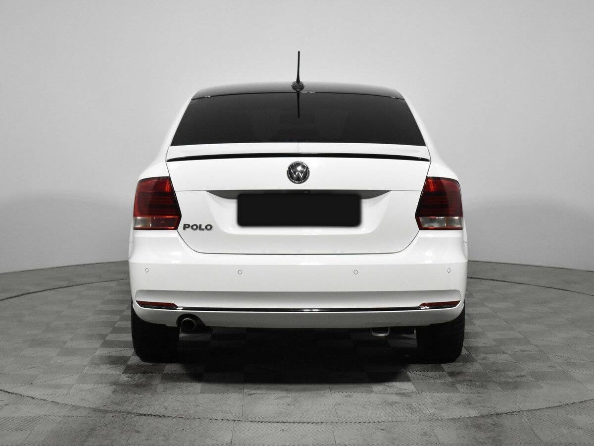 Купить Volkswagen Polo с пробегом. Фото: #6