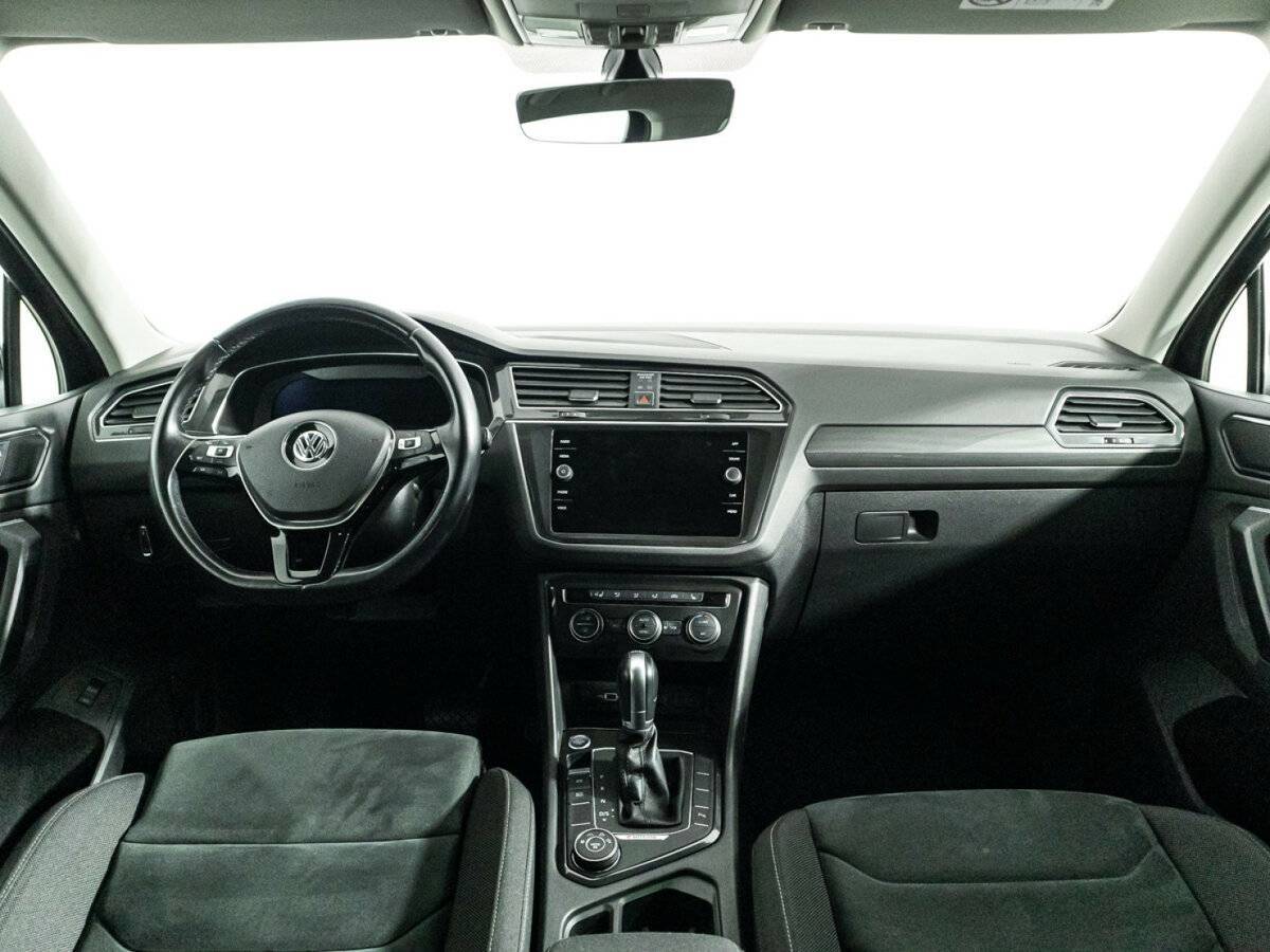 Купить Volkswagen Tiguan с пробегом. Фото: #12