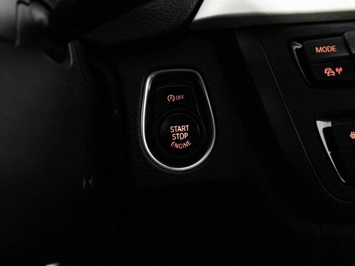 Купить BMW 3 серии с пробегом. Фото: #18