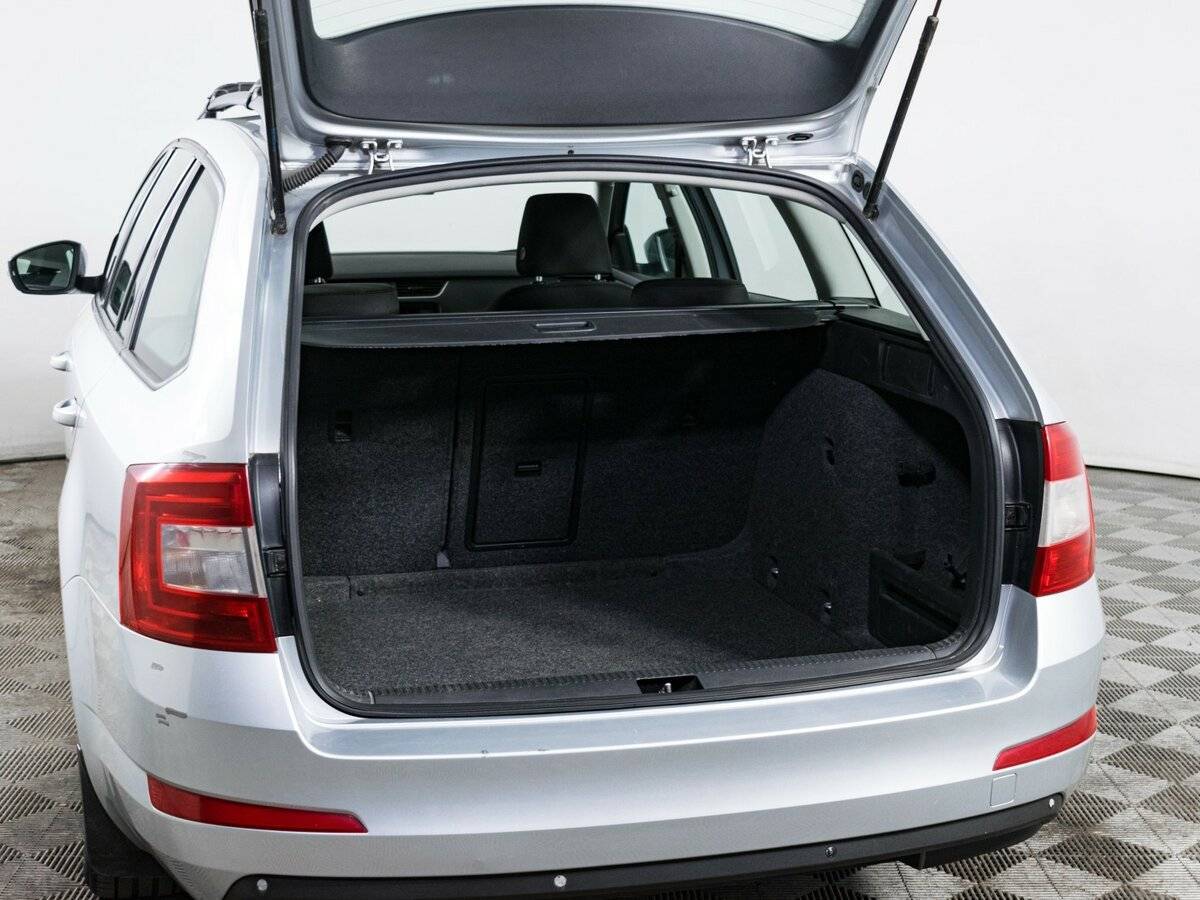 Купить Skoda Octavia с пробегом. Фото: #8