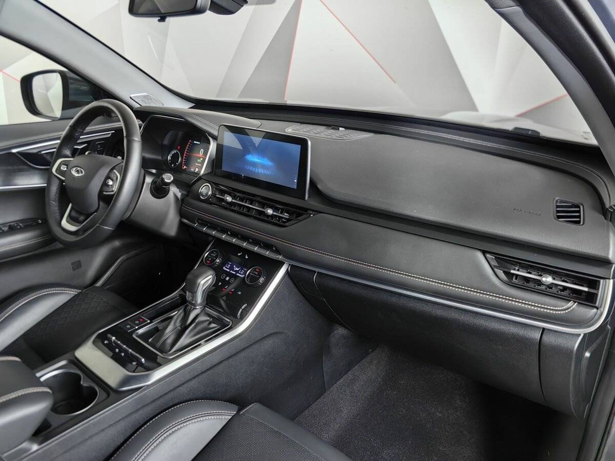 Купить Chery Tiggo 8 с пробегом. Фото: #8