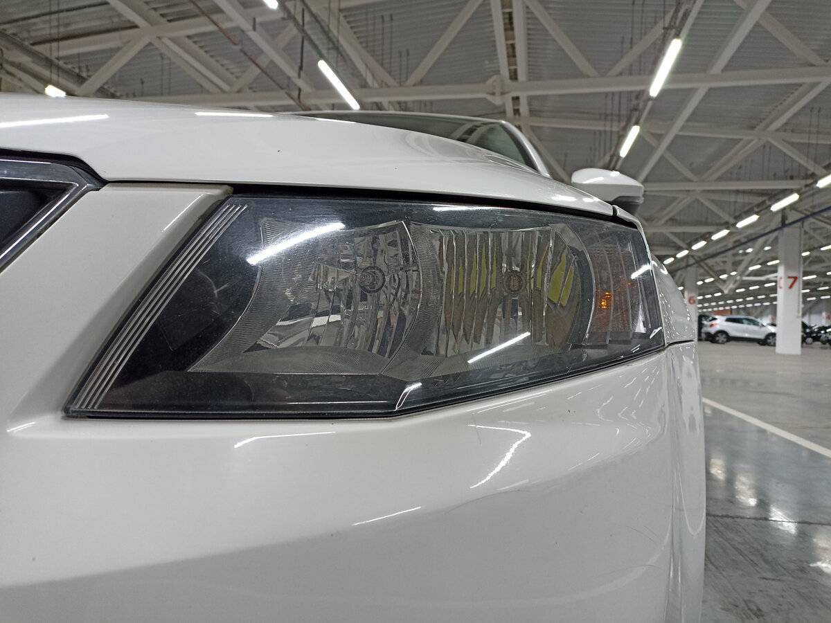 Купить Skoda Octavia с пробегом. Фото: #16