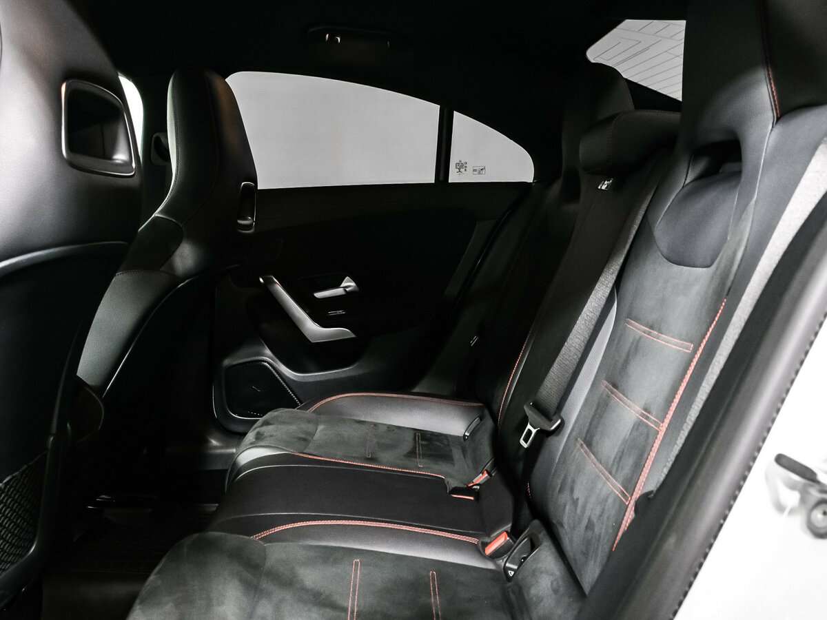 Купить Mercedes-Benz CLA с пробегом. Фото: #11