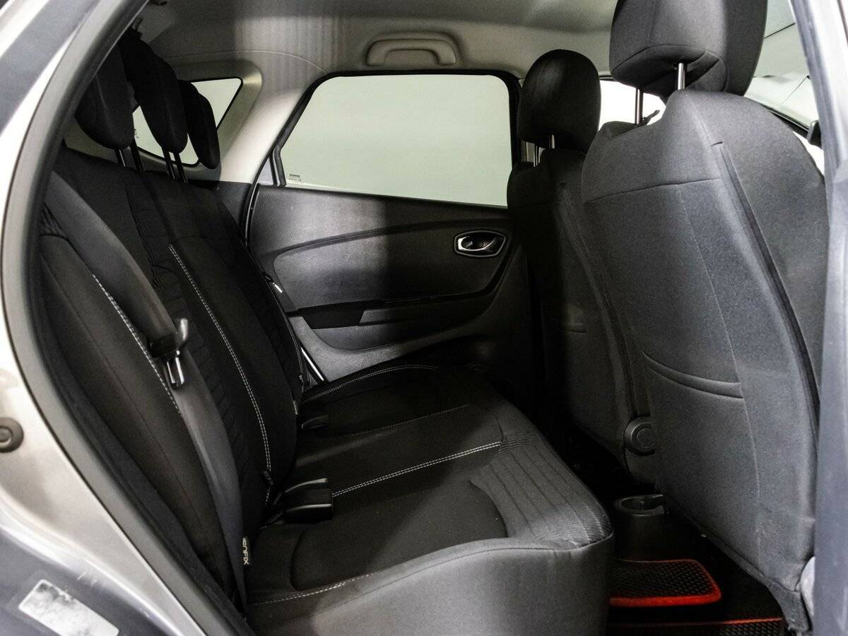 Купить Renault Kaptur с пробегом. Фото: #13