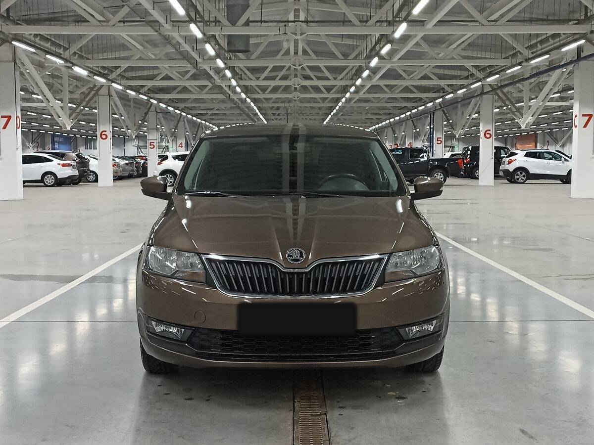 Купить Skoda Rapid с пробегом. Фото: #1
