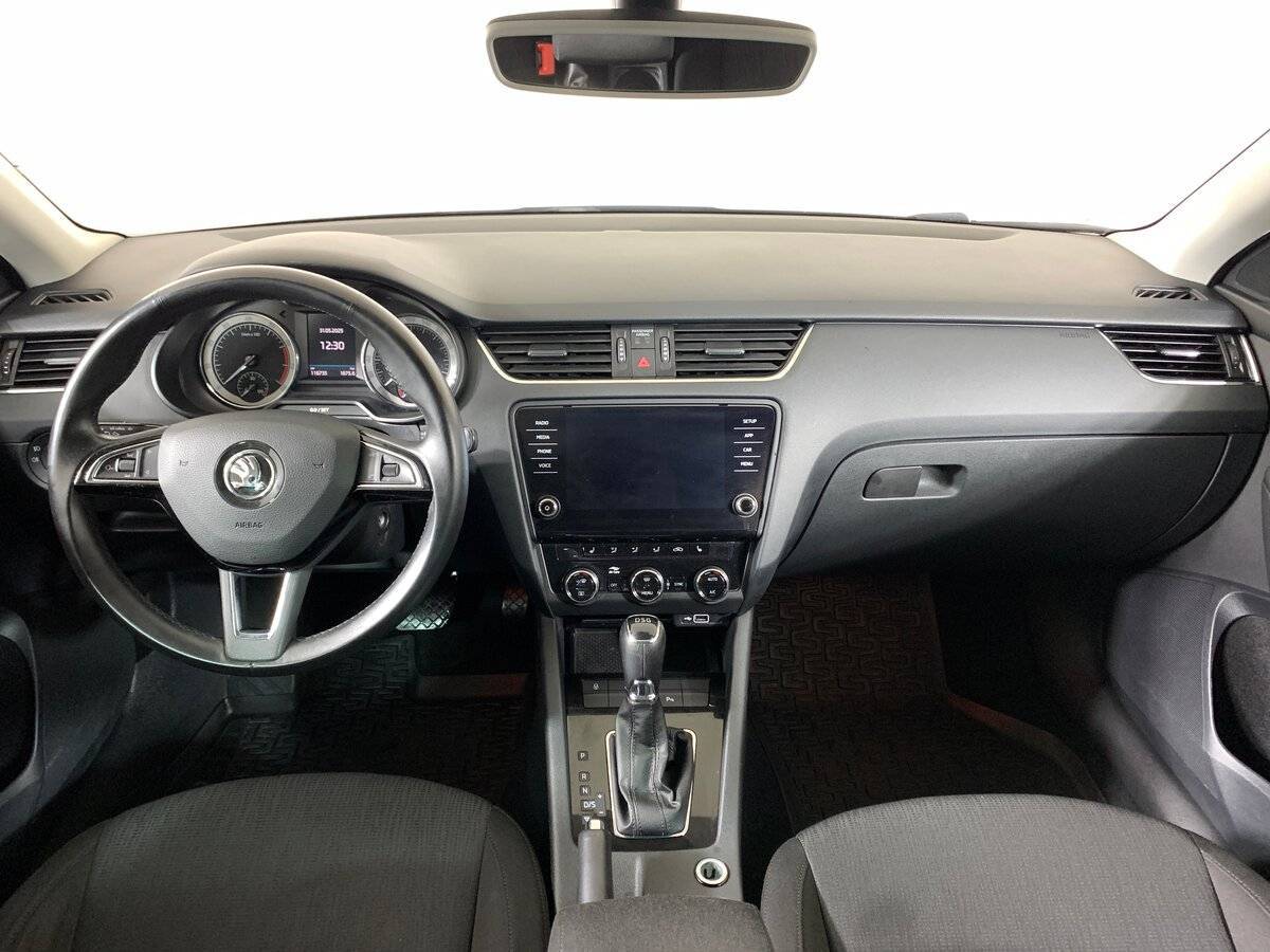 Купить Skoda Octavia с пробегом. Фото: #11
