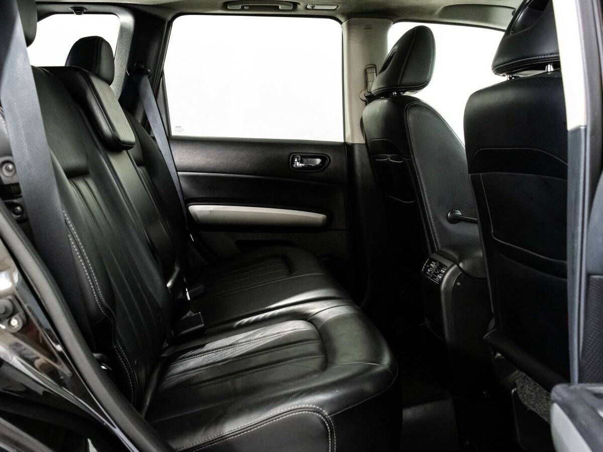 Купить Nissan X-Trail с пробегом. Фото: #17