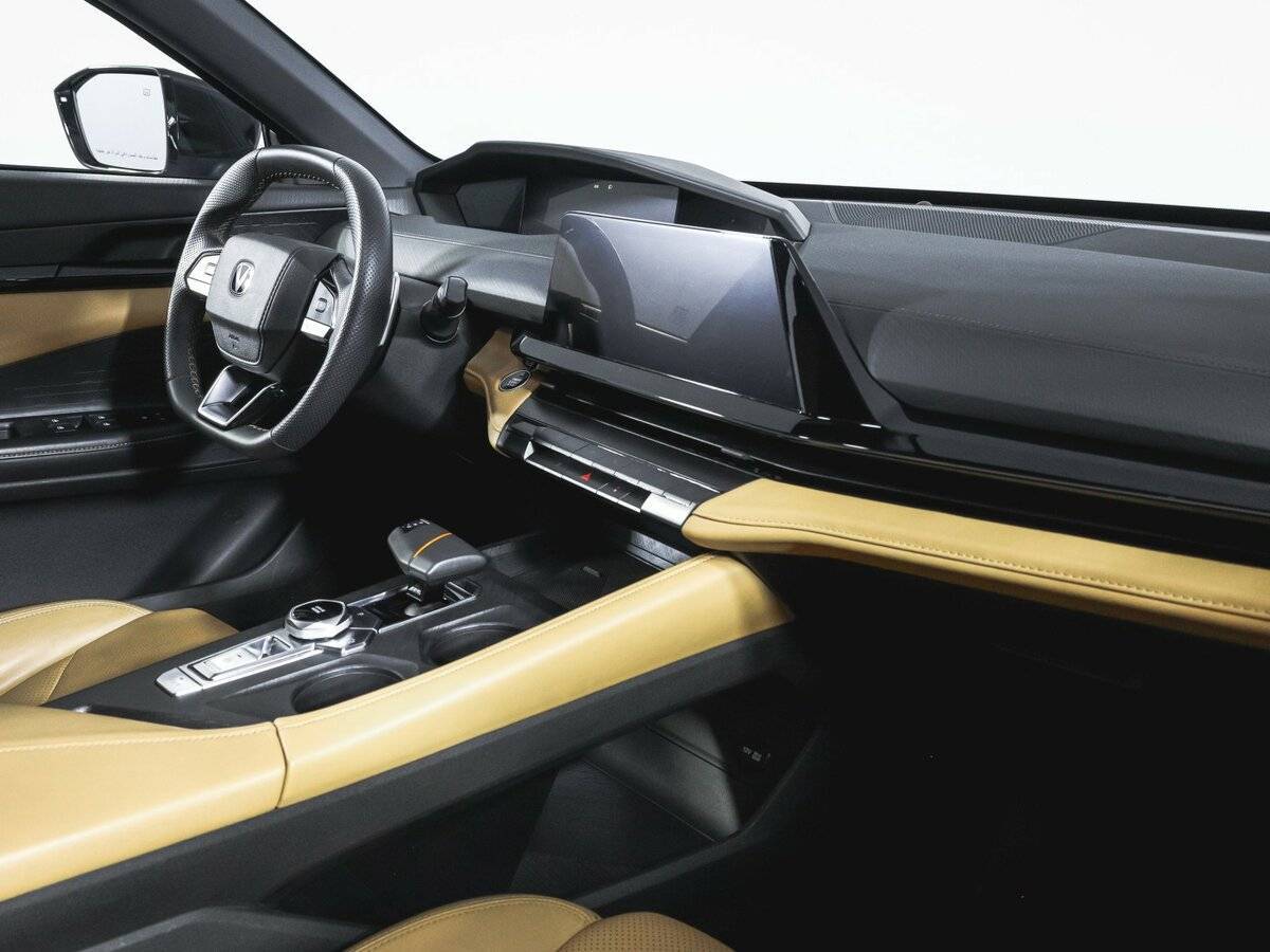 Купить Changan UNI-V с пробегом. Фото: #5