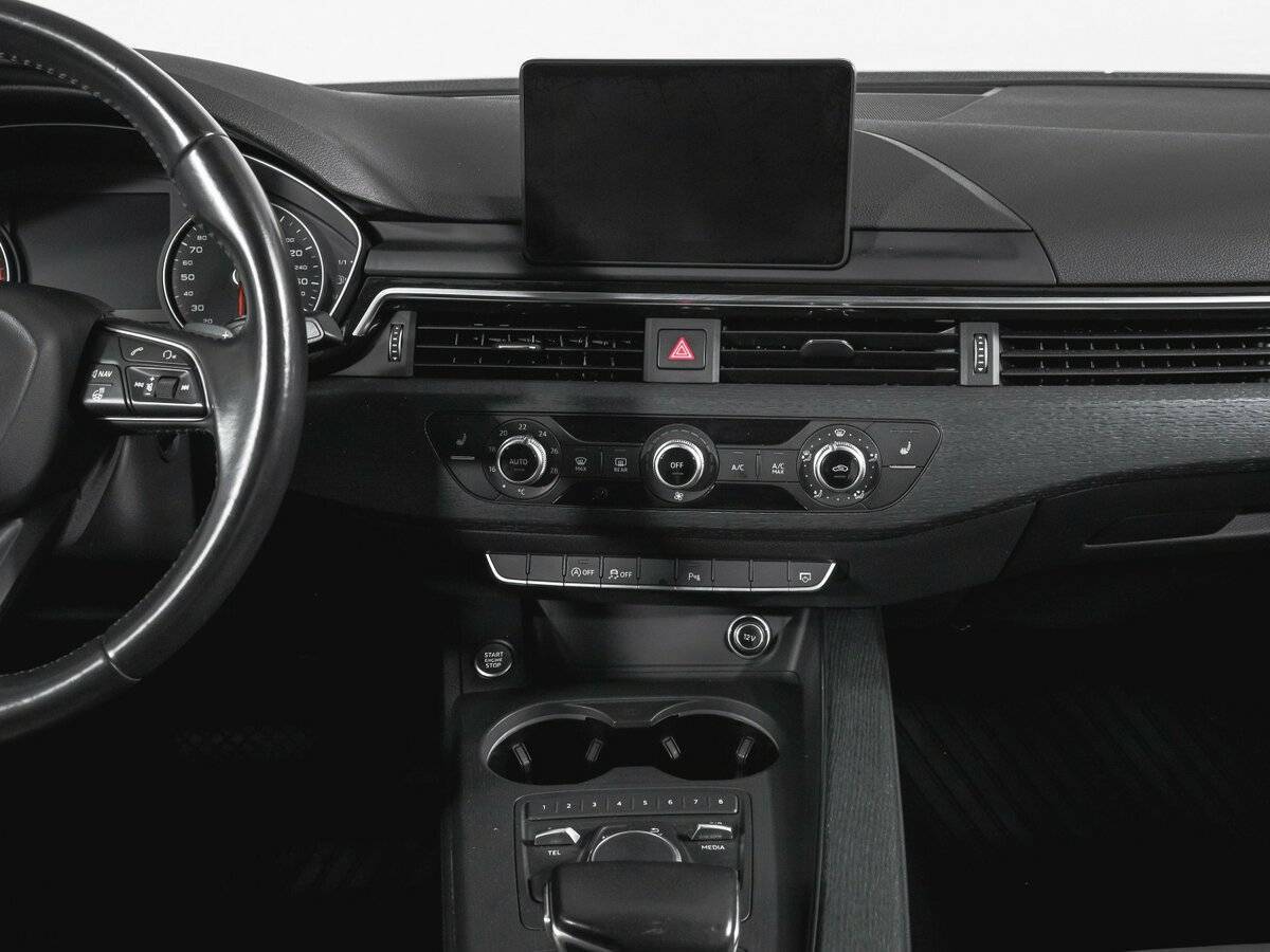Купить Audi A4 с пробегом. Фото: #12