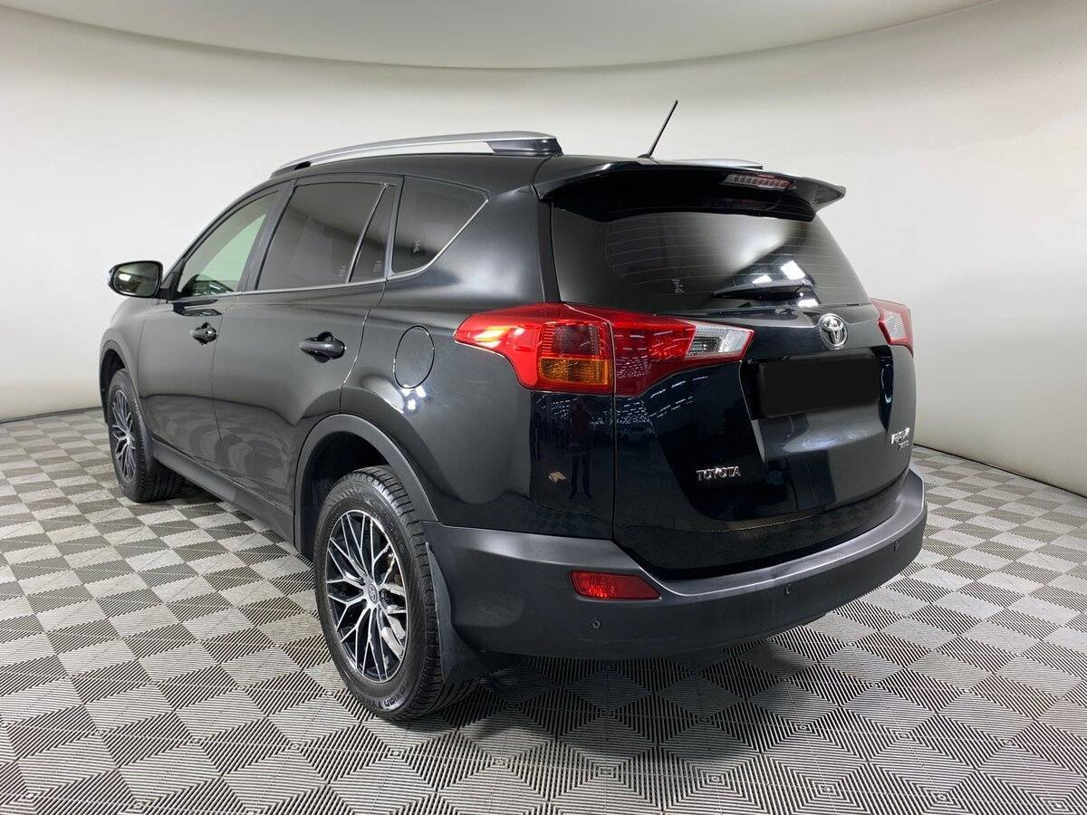 Купить Toyota RAV4 с пробегом. Фото: #6