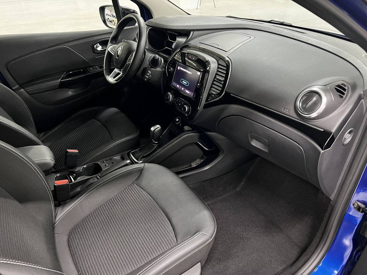 Купить Renault Kaptur с пробегом. Фото: #10