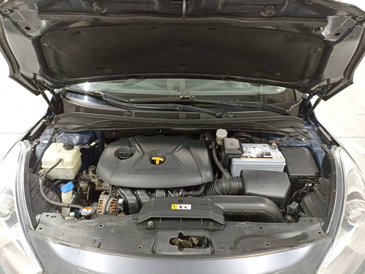 Купить Hyundai i40 с пробегом. Фото: #8